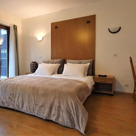 Kokiche Private Apartments Borowez Exterior foto